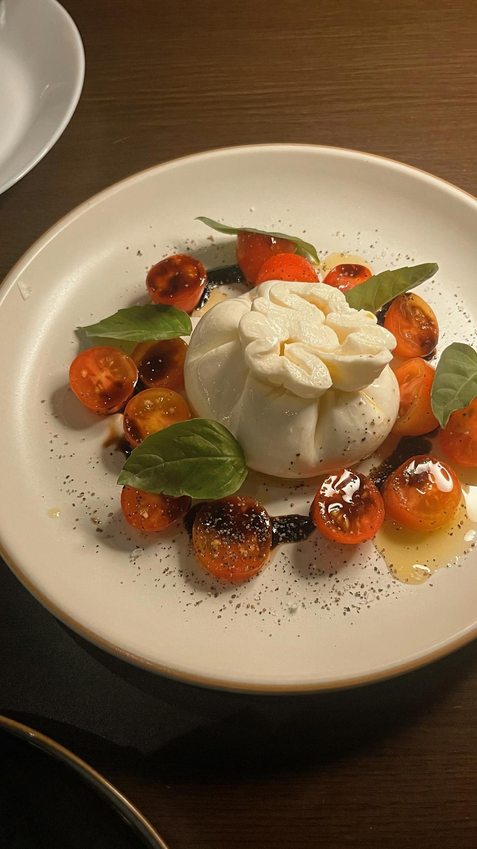 Onirix Fine Dining Restaurant
